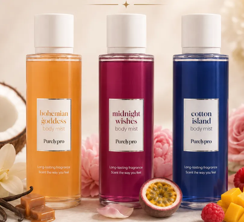 Bohemian Goddess, Midnight Wishes ve Cotton Island body mist şişeleri yan yana